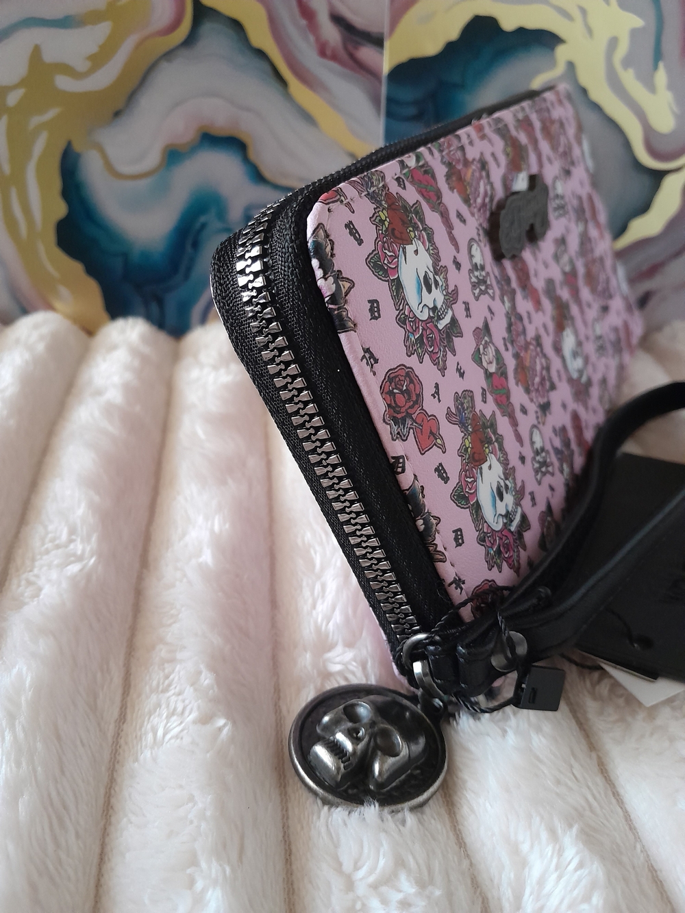 Ed Hardy NWT Pink Skull Rose Tattoo Print Zip Around Wallet Wristlet Clutch - Picture 4 of 7